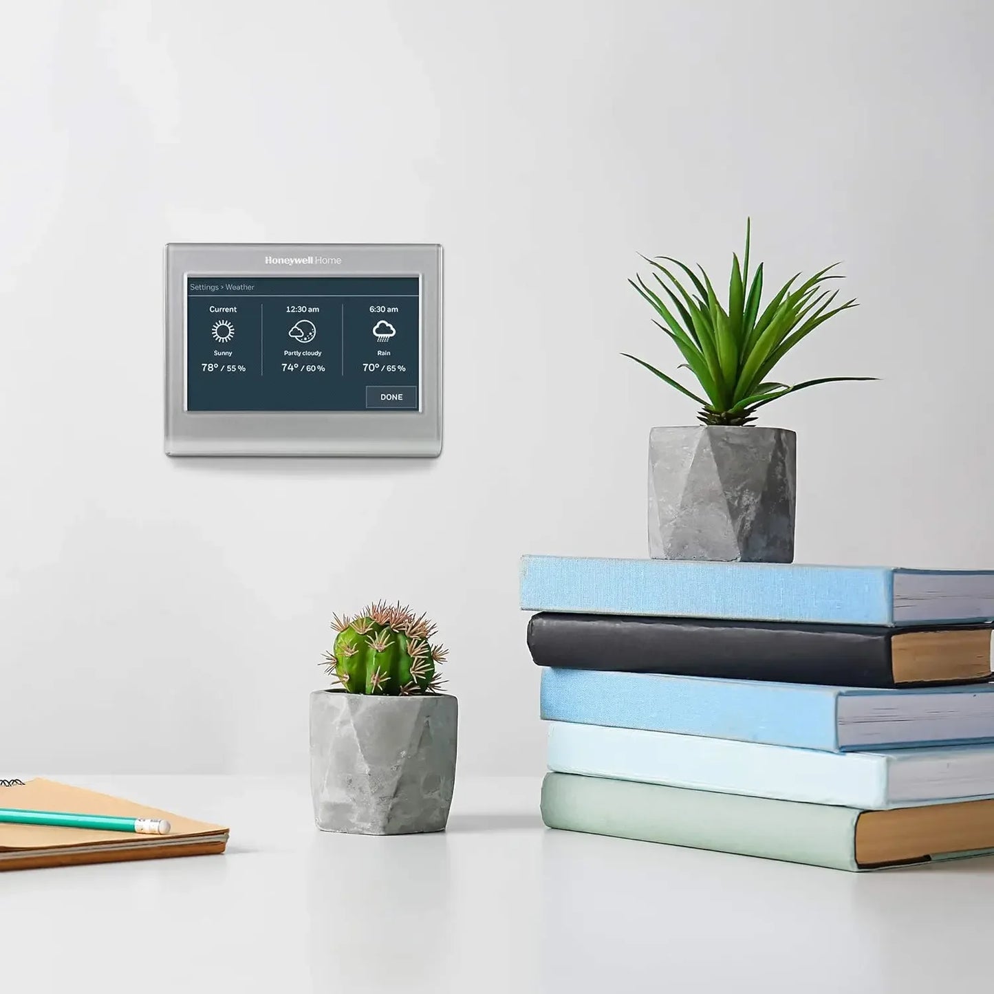 RTH9585WF1004 Wi-Fi Smart Color Thermostat